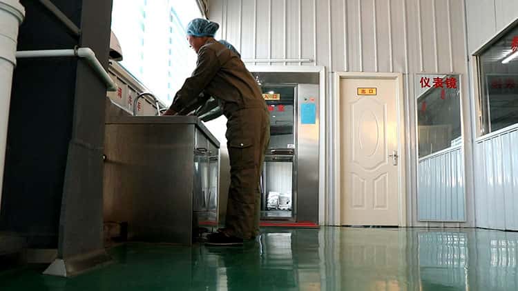 车间入口 (2).jpg